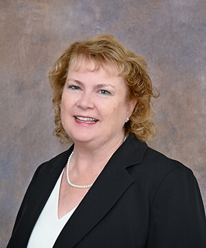 Debbie Glowny headshot